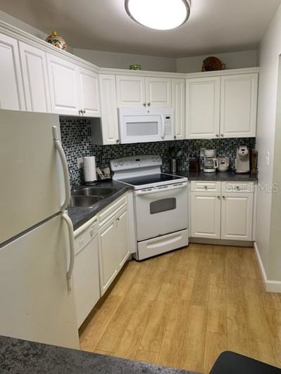 Image No.7-1 Bed Property for sale