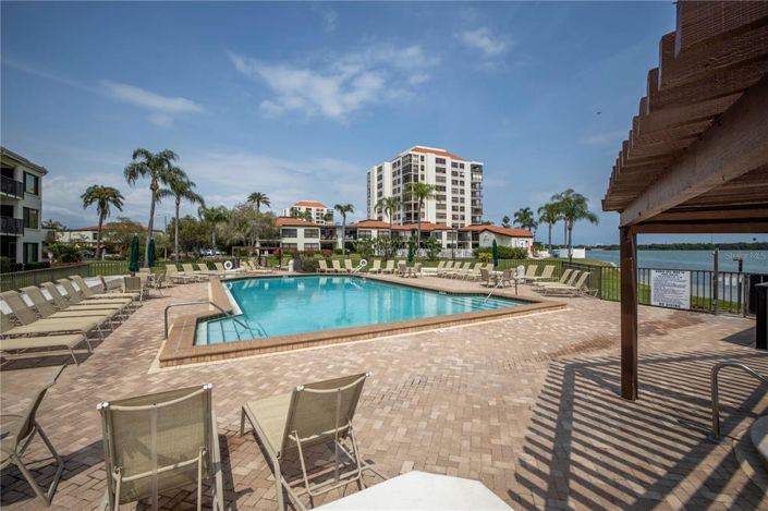 Image No.35-2 Bed Property for sale