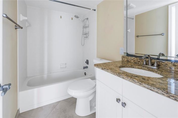 Image No.18-2 Bed Property for sale