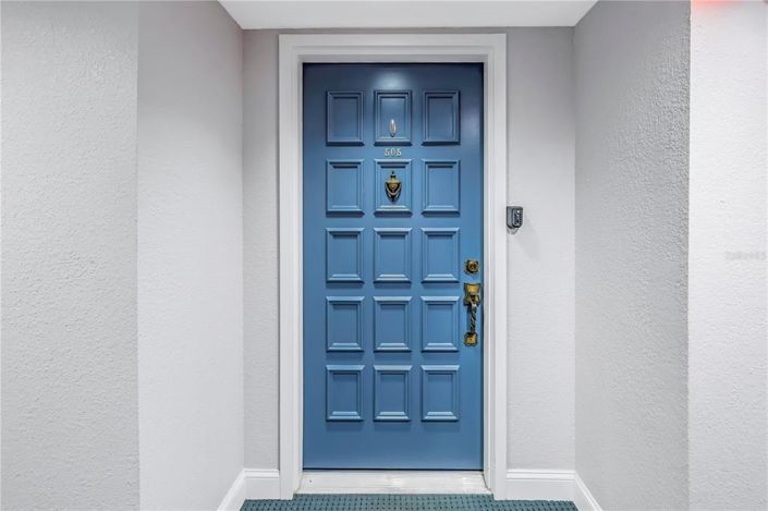 Image No.25-2 Bed Property for sale