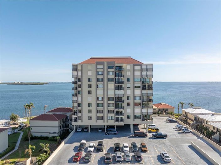 Image No.30-2 Bed Property for sale