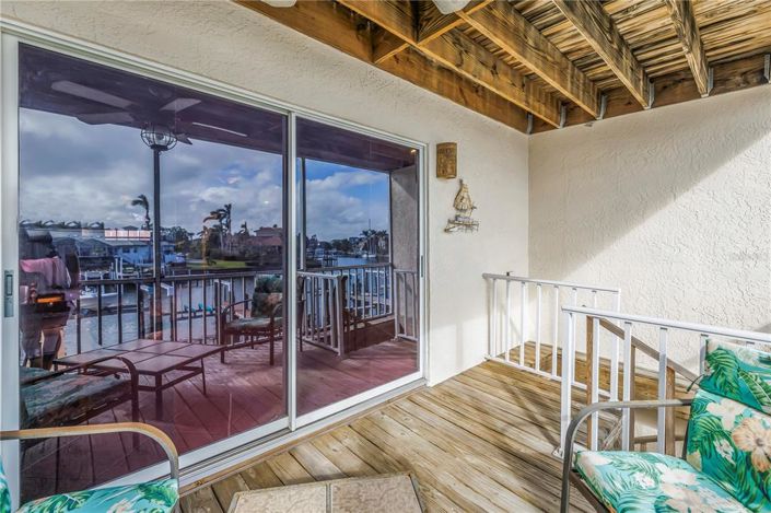 Image No.31-2 Bed Townhouse for sale