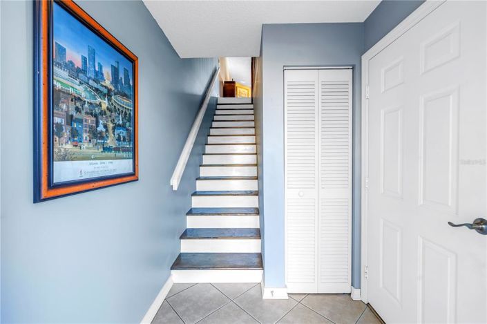 Image No.4-2 Bed Townhouse for sale