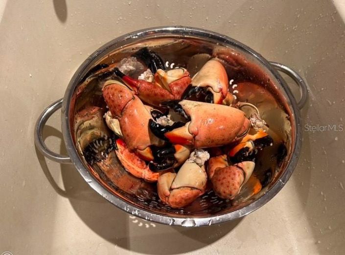 Image No.56-2 Bed Townhouse for sale