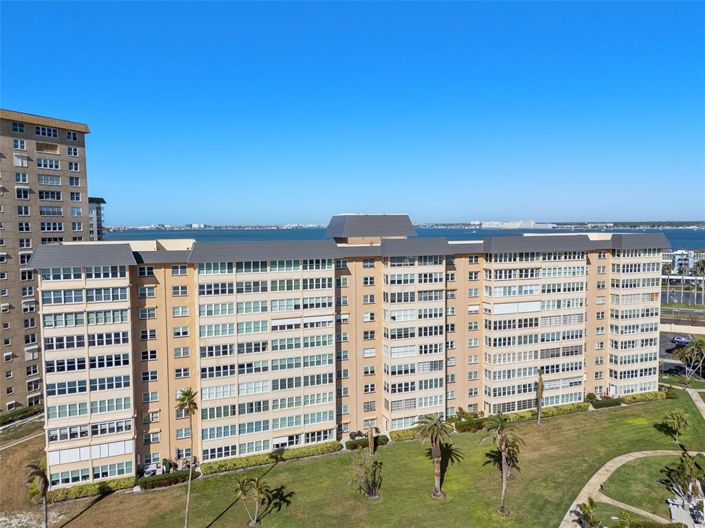 Image No.14-1 Bed Property for sale