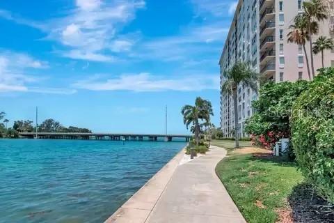 Image No.46-2 Bed Property for sale