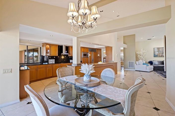 Image No.22-4 Bed Property for sale