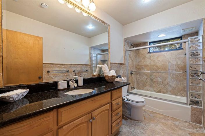 Image No.41-4 Bed Property for sale