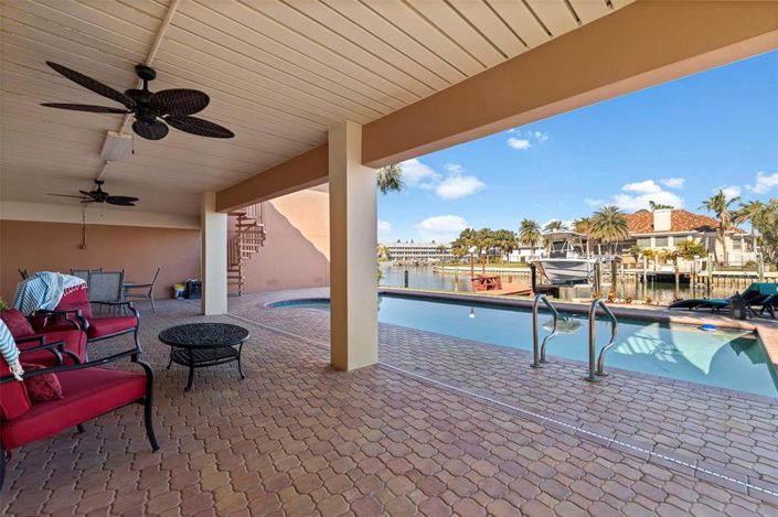 Image No.52-4 Bed Property for sale