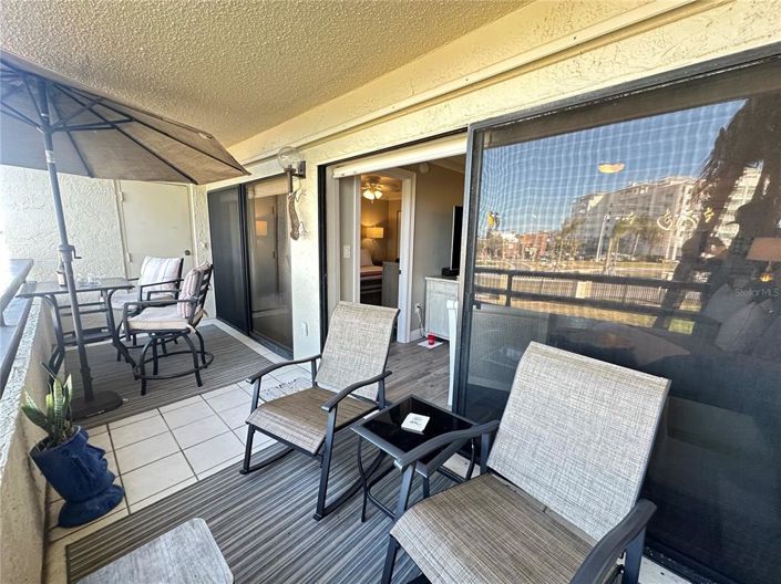 Image No.28-2 Bed Property for sale