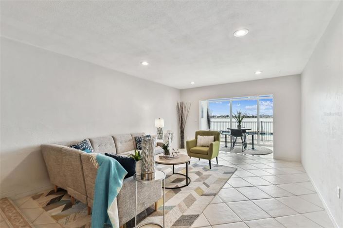 Image No.16-Propriété de 2 chambres à vendre à Floride