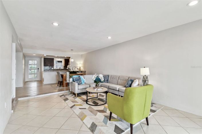 Image No.26-Propriété de 2 chambres à vendre à Floride