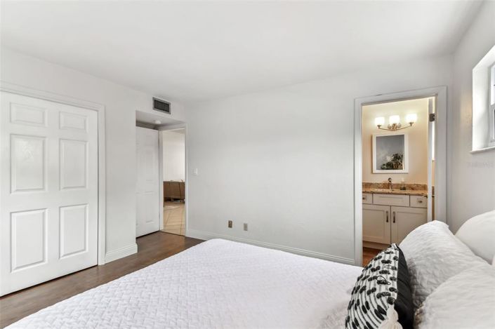 Image No.43-Propriété de 2 chambres à vendre à Floride