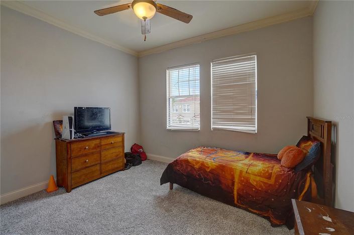 Image No.10-4 Bed Townhouse for sale