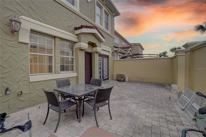 Image No.3-4 Bed Townhouse for sale