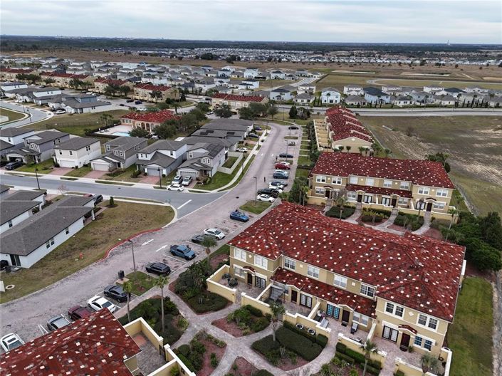 Image No.32-4 Bed Townhouse for sale