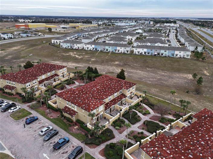 Image No.34-4 Bed Townhouse for sale