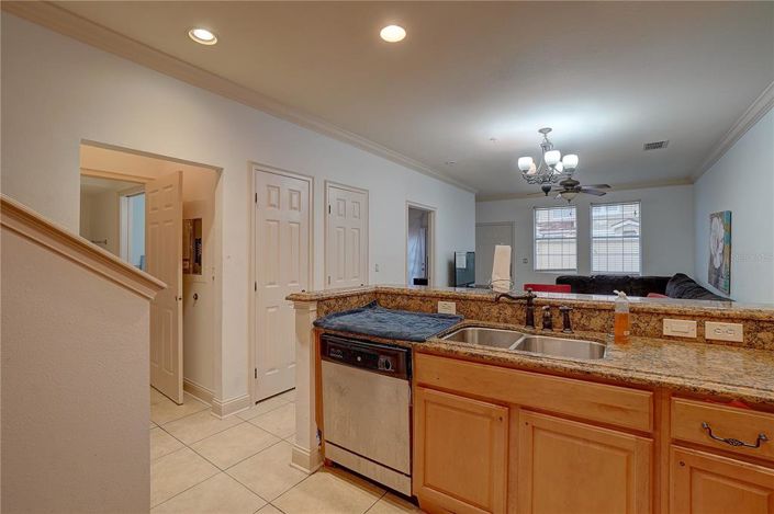 Image No.5-4 Bed Townhouse for sale