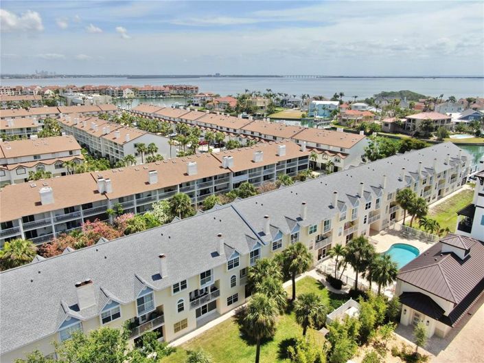 Image No.1-3 Bed Townhouse for sale