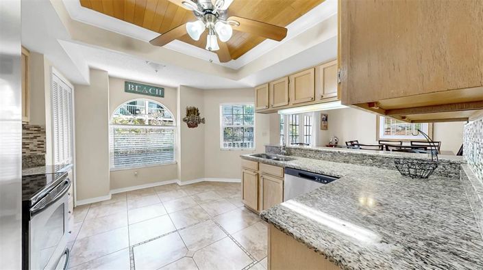 Image No.21-3 Bed Townhouse for sale