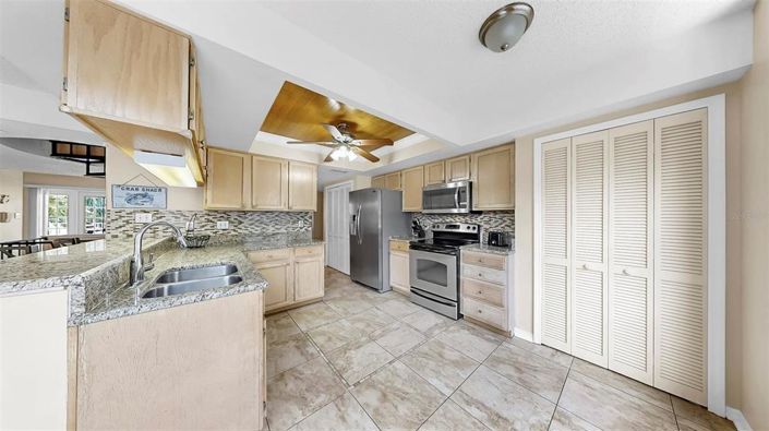 Image No.27-3 Bed Townhouse for sale