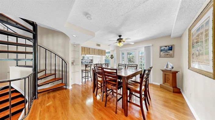 Image No.36-3 Bed Townhouse for sale