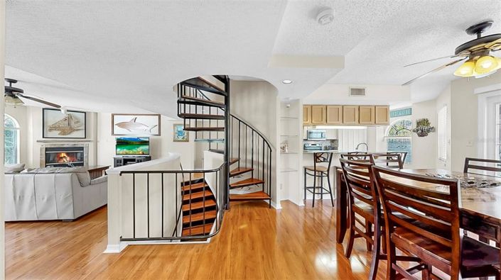 Image No.41-3 Bed Townhouse for sale