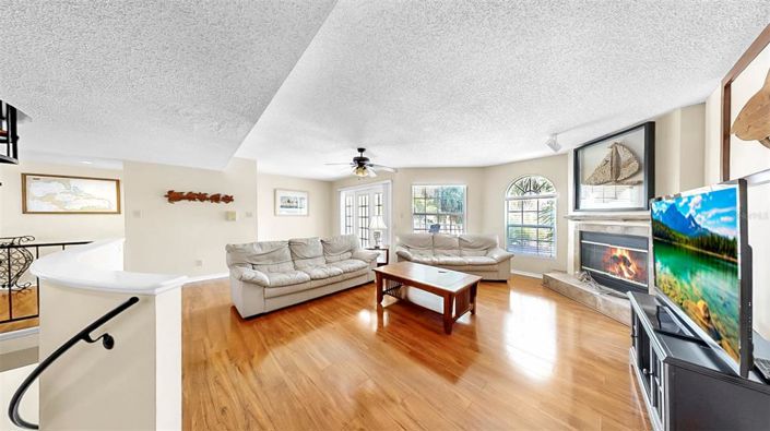 Image No.47-3 Bed Townhouse for sale