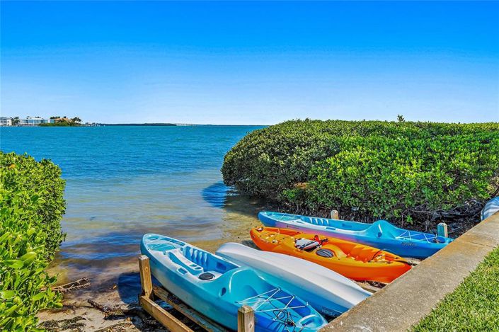 Image No.35-2 Bed Property for sale