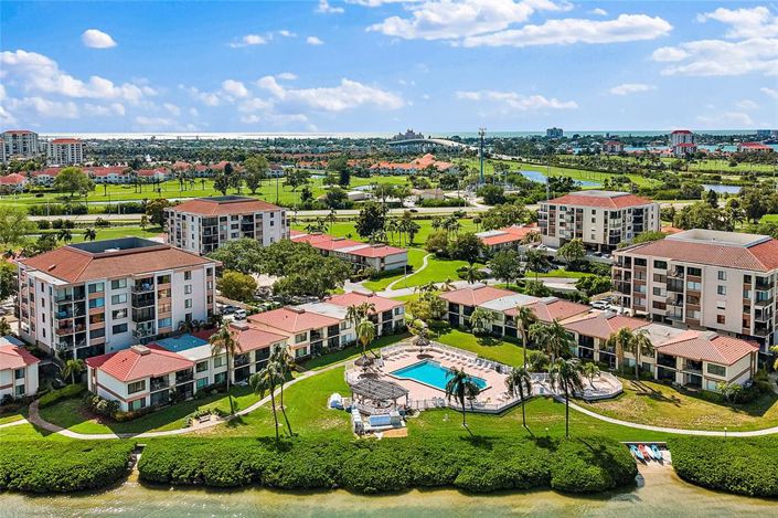 Image No.47-2 Bed Property for sale