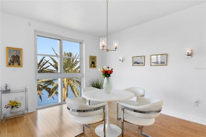 Image No.12-3 Bed Property for sale