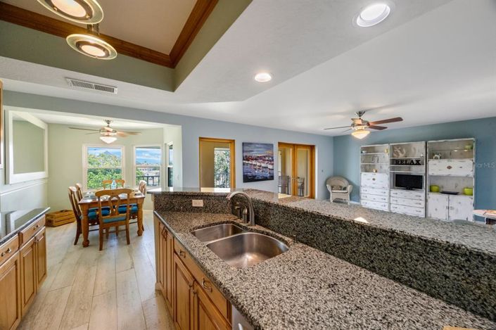 Image No.16-2 Bed Property for sale