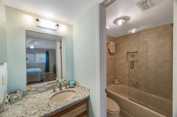 Image No.23-2 Bed Property for sale