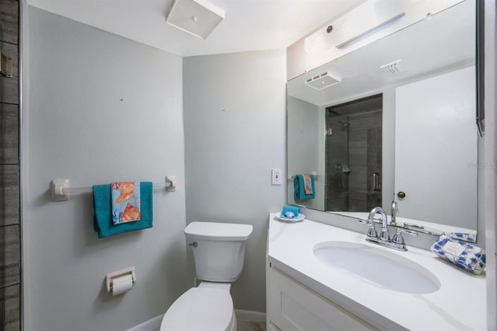 Image No.30-2 Bed Property for sale