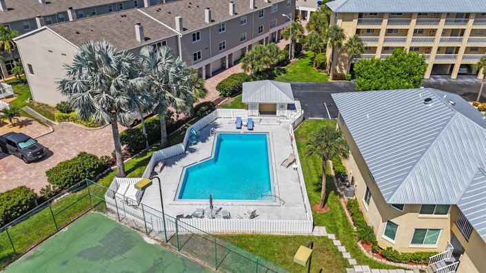 Image No.34-2 Bed Property for sale