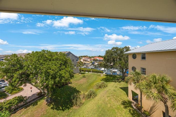 Image No.39-2 Bed Property for sale