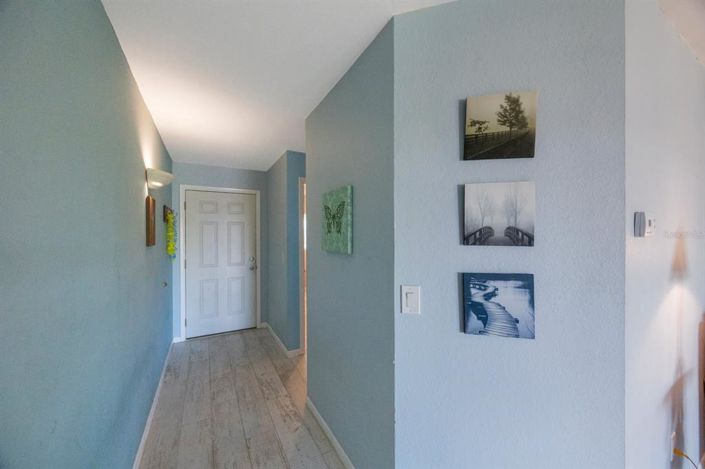 Image No.4-2 Bed Property for sale