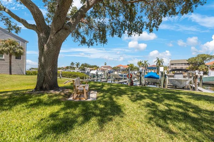 Image No.41-2 Bed Property for sale