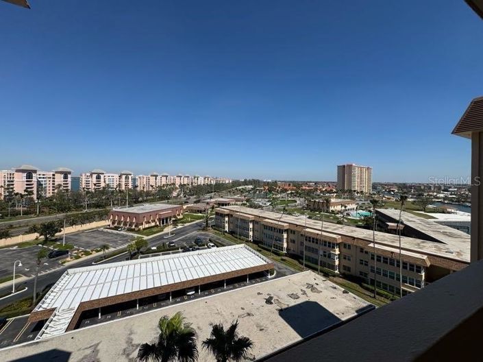 Image No.11-2 Bed Property for sale