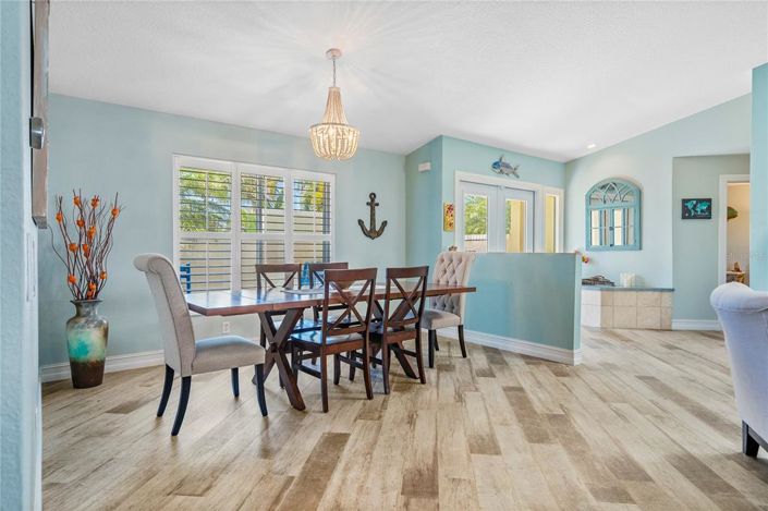 Image No.14-3 Bed Property for sale