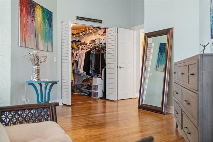 Image No.20-3 Bed Property for sale