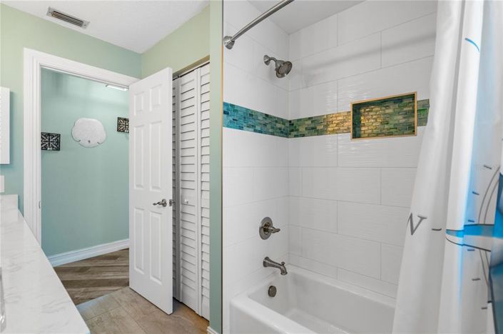 Image No.33-3 Bed Property for sale