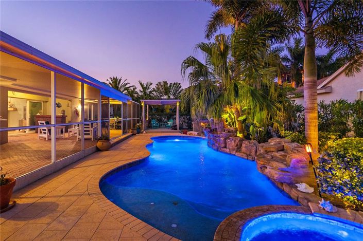 Image No.49-3 Bed Property for sale