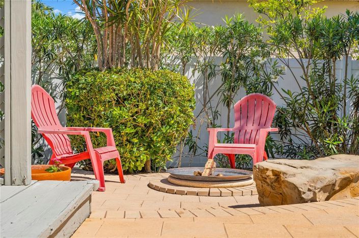 Image No.62-3 Bed Property for sale