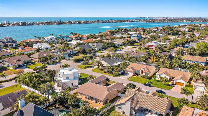 Image No.74-3 Bed Property for sale