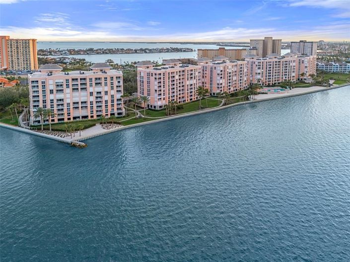 Image No.35-3 Bed Property for sale