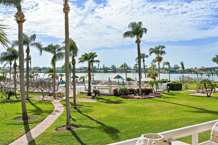 Image No.23-2 Bed Property for sale