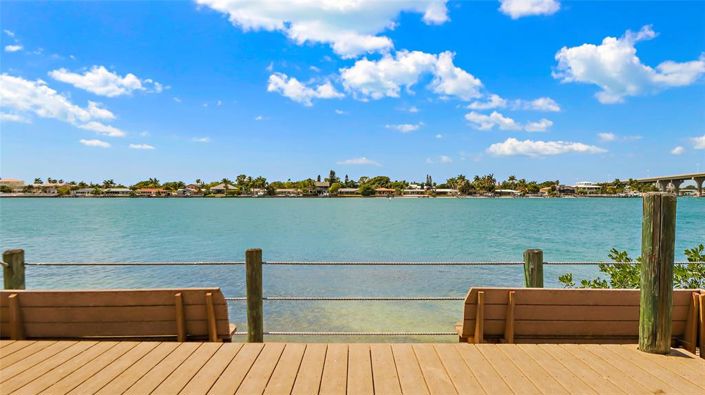 Image No.31-2 Bed Property for sale