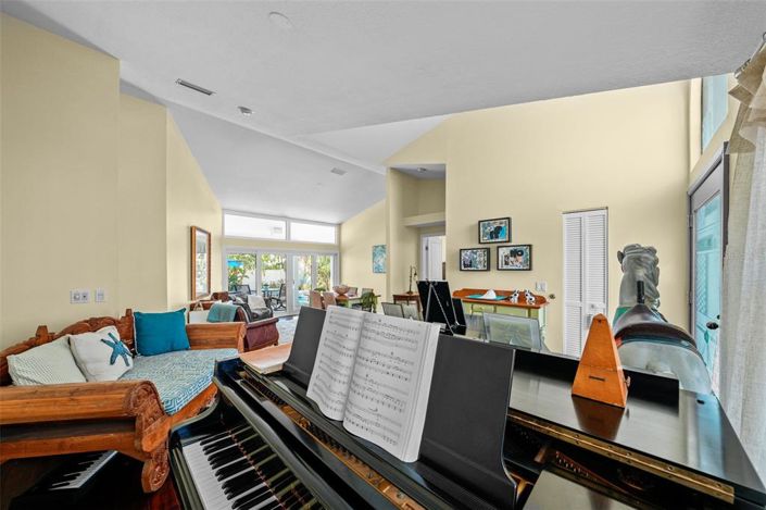 Image No.8-Propriété de 4 chambres à vendre à Floride