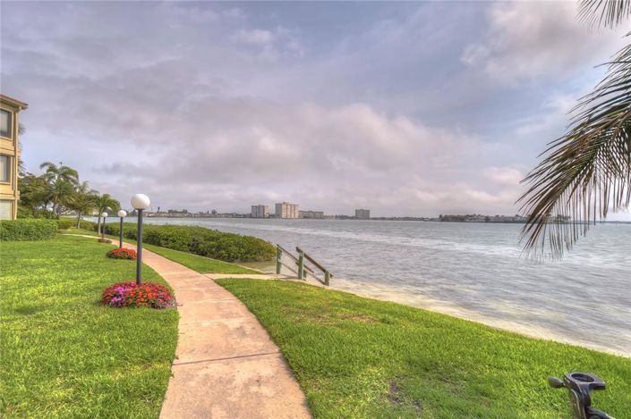 Image No.65-Propriété de 2 chambres à vendre à Floride